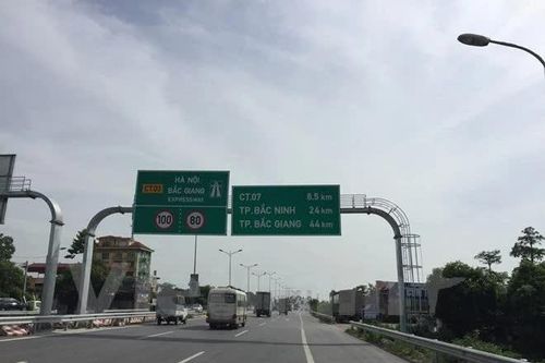Đề xuất mở rộng Quốc lộ 1 đoạn Hà Nội-Bắc Giang lên thành cao tốc 8 làn xe