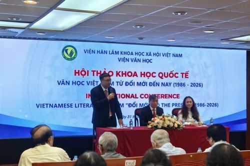 Văn học Việt Nam trước yêu cầu đổi mới trong thời đại số