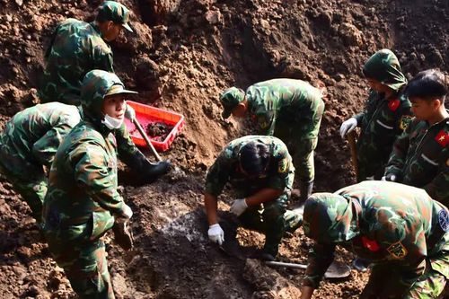 Quy tập 879 hài cốt liệt sĩ tại Công viên Lê Thị Riêng