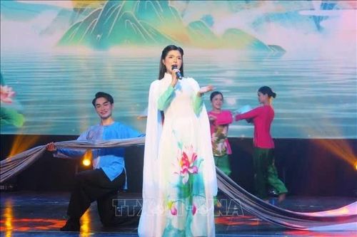 Lan tỏa bản sắc văn hóa Đồng bằng sông Cửu Long qua âm nhạc