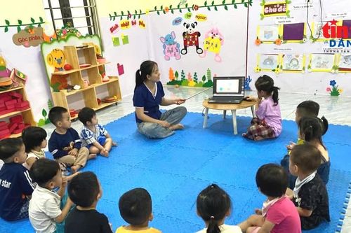 Cô giáo trẻ tận tâm gieo chữ ở xã vùng cao Thái Nguyên