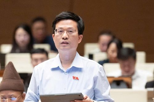 Hàng triệu người Việt xem phim ngắn mỗi ngày: Nguy cơ hay cơ hội nghìn tỷ?