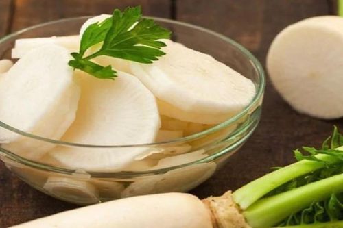 Ăn củ cải trắng mỗi ngày, người phụ nữ mắc ung thư bất ngờ khi đi khám