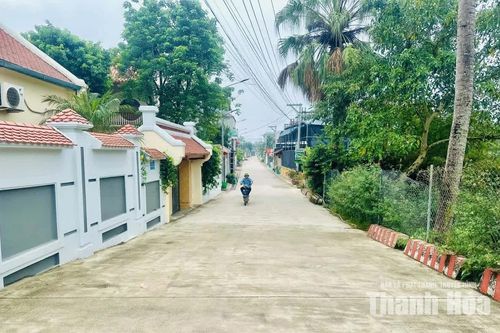 Những con đường rộng mở từ lòng dân