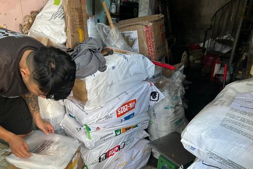 Sớm di dời cơ sở sản xuất bao bì nhựa ra khỏi khu dân cư