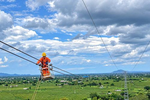 Mở 'mạch dẫn' cho cực tăng trưởng năng lượng Lâm Đồng