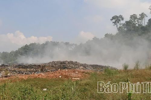 Khắc phục, xử lý tồn tại khu vực bãi rác tạm núi Bông