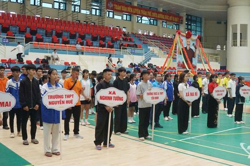 Khai mạc Ngày hội thể thao các dân tộc thiểu số với 3 môn truyền thống