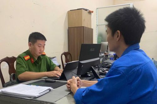 Khởi tố 9 đối tượng trong đường dây livestream bán hàng bị thu hồi