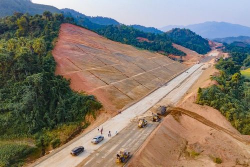Chắt chiu ngày nắng, vượt thách thức địa hình, bứt phá tiến độ cao tốc Chợ Mới - Bắc Kạn