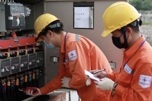 Phó thủ tướng: Sẽ giảm khoảng 2% giá bán lẻ điện từ nay đến hết tháng 3/2027