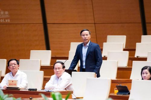 Thống đốc yêu cầu doanh nghiệp dẹp bỏ hai sổ kế toán nếu muốn ngân hàng bơm vốn