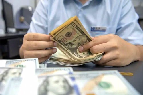 Mang ngoại tệ về Việt Nam bán cho ngân hàng có cần chứng minh nguồn gốc?