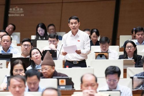 Làm rõ mức độ phụ thuộc của tăng trưởng kinh tế vào việc tiếp tục mở rộng tín dụng