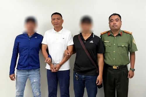 Đối tượng bị truy nã vụ Phan Công Khanh từ Thái Lan về đầu thú