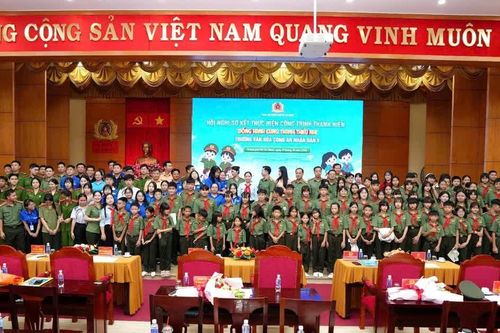 Công an TP Hồ Chí Minh sơ kết 1 tháng đồng hành Trường Văn hóa CAND V