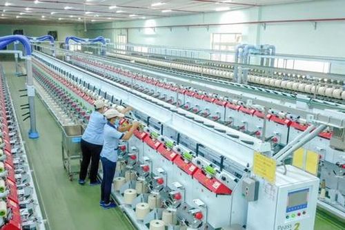 Tập đoàn Dệt May Việt Nam (VGT): Lãi ròng 9 tháng bứt phá 53%, ngành sợi và may đồng loạt khởi sắc