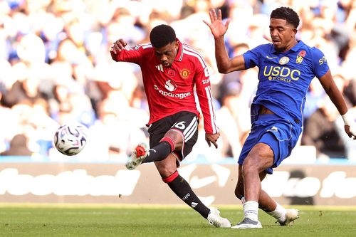 Chelsea thắng Man Utd 2-0: Rogers, Palmer ghi bàn, Martinez bị đuổi