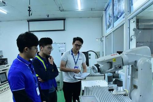 Tạo cơ chế để Hà Nội phát triển nguồn nhân lực chất lượng cao