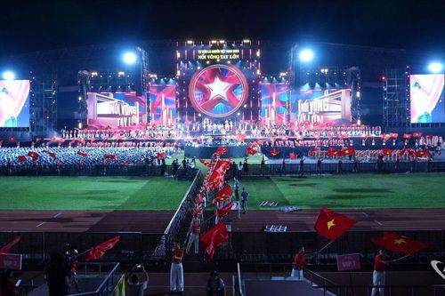 Tổng duyệt chương trình nghệ thuật 'Tự hào là người Việt Nam 2026' tại Thái Nguyên