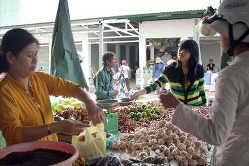 Đồng Nai: Chuẩn bị hàng hóa sẵn sàng bình ổn giá dịp Tết