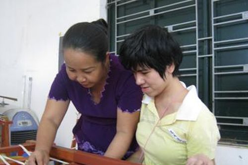 Người mẹ của những mảnh đời bất hạnh
