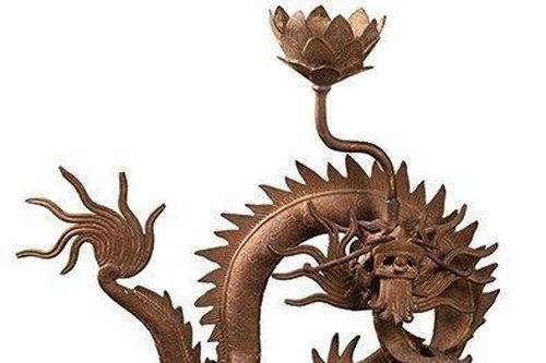 Ngỡ ngàng trước vẻ đẹp của những cây đèn cổ