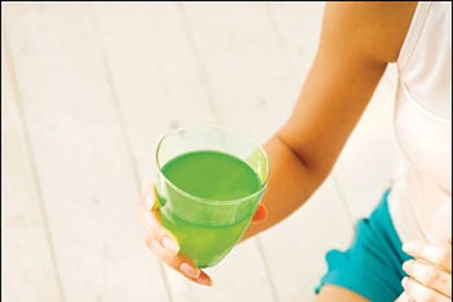 Rối loạn tiêu hóa vì uống nước bí đao tươi