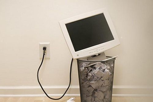 Lỡ tay xóa sạch dữ liệu... làm gì để khôi phục?