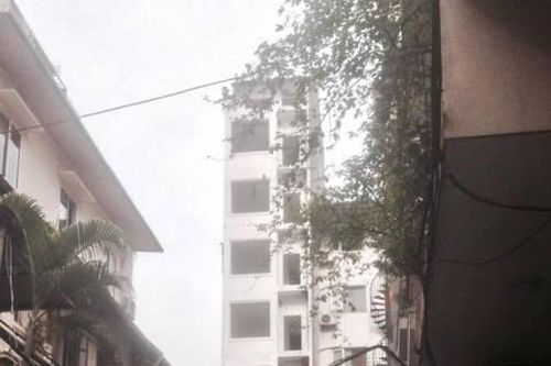 Hàng loạt công trình có dấu hiệu sai phép, UBND phường Cửa Nam 'bật đèn xanh'?