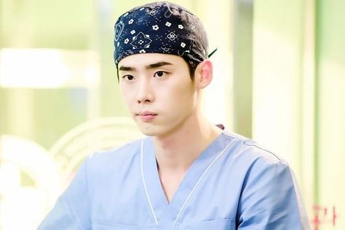 Lee Jong Suk và những vai diễn 'khác người'