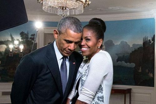 Chuyện tình đẹp 24 năm của vợ chồng Tổng thống Obama