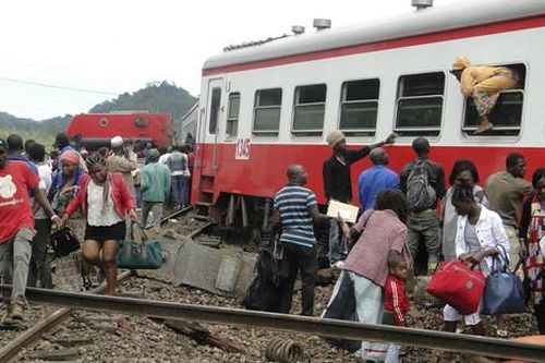 Cameroon: Tàu trật đường ray, hàng trăm người thương vong