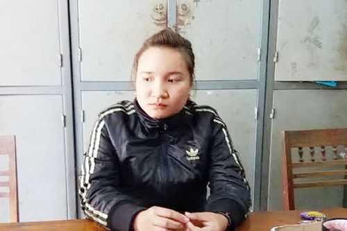 Bắt quả tang cô gái 9X tàng trữ 12kg cây anh túc