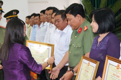 Tổng kết phong trào Toàn dân bảo vệ ANTQ năm 2016