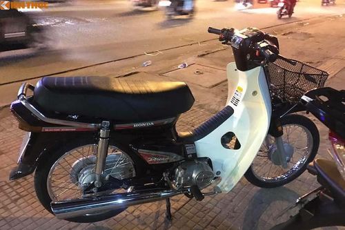 Honda Dream II Thái 'đập thùng' khủng nhất Việt Nam