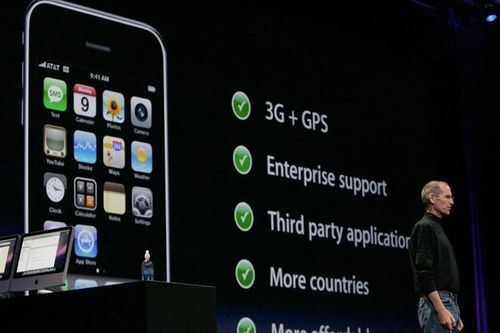 Hành trình hồi sinh của Apple qua ảnh