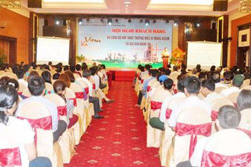 Hợp nhất thương hiệu xi măng Vicem tại TP Vinh