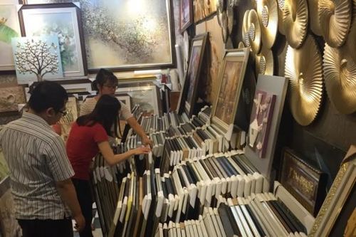 Vén màn thị trường tranh giả: Bí mật tại các phố tranh nhái giữa Thủ đô (Kỳ 1)