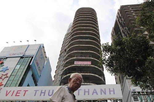 Sôi động 'chợ' mua bán nợ xấu