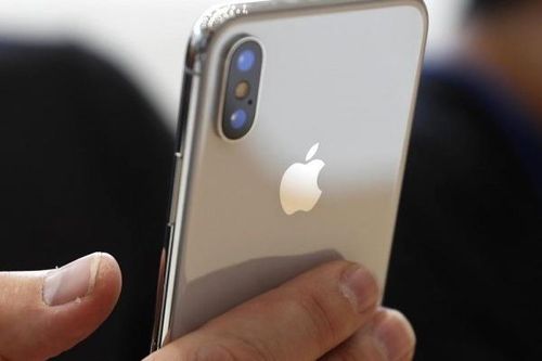 Apple sẽ bán ra bao chiếc iPhone X trong đợt đầu tiên?