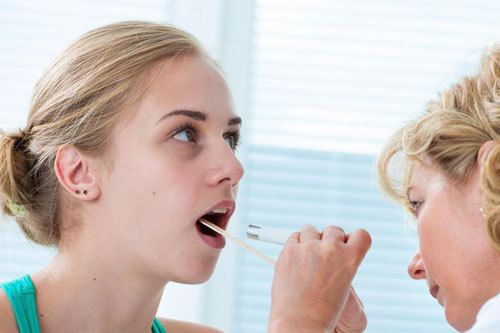 Điều trị ung thư lưỡi bằng phương pháp nào?