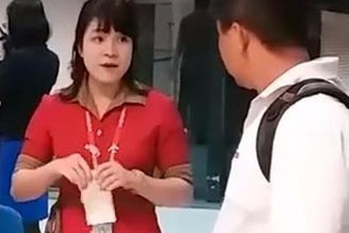 Cục Hàng không yêu cầu xử nghiêm nhân viên xé vé máy bay của khách