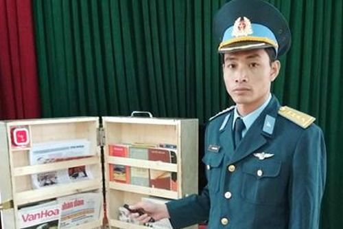 Tủ sách, báo thao trường... biết nói