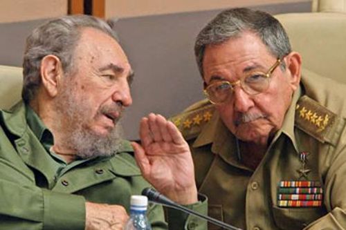 Giấc mơ xuyên thế kỷ lãnh đạo Cuba của dòng họ Castro