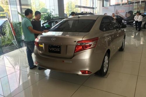 Sau Tết, giá xe Toyota tiếp tục được ưu đãi