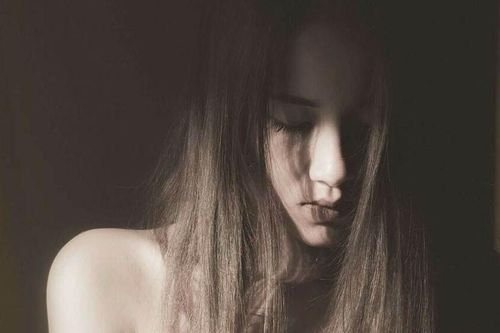 Họa sĩ nổi tiếng bị người mẫu ảnh nude tố hiếp dâm