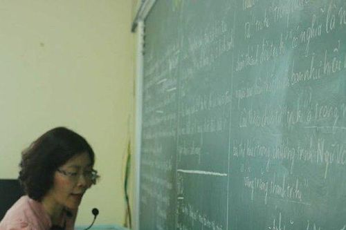 Giáo viên hướng dẫn cách ôn tập hiệu quả môn Văn thi lên lớp 10
