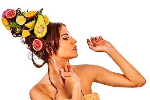 Mẹo hay giúp tóc dài mượt chỉ trong 1 tháng