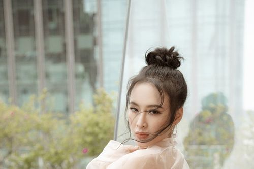 Bỏ qua nhiều mỹ nhân, Angela Phương Trinh đón đầu xu hướng áo xuyên thấu 'chất' nhất thế giới